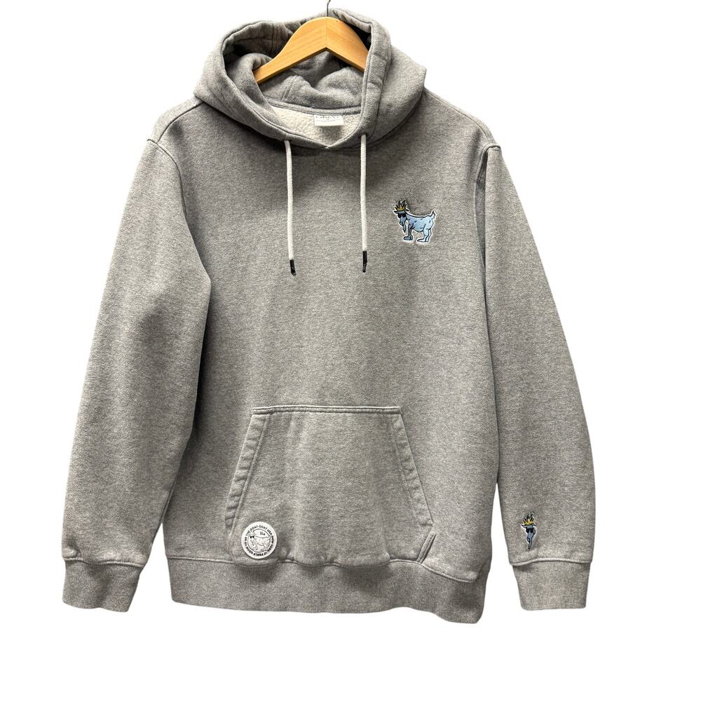 GOAT USA Hoodie Mens Medium‎ M Pullover Hooded Sweatshirt HAS HOLES